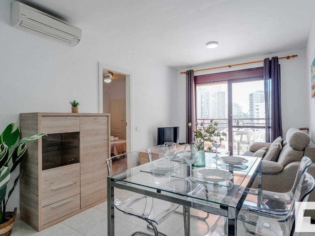 Foto 8 von 36: Komfortable Wohnung mit Pool und Klimaanlage am Meer in Calpe