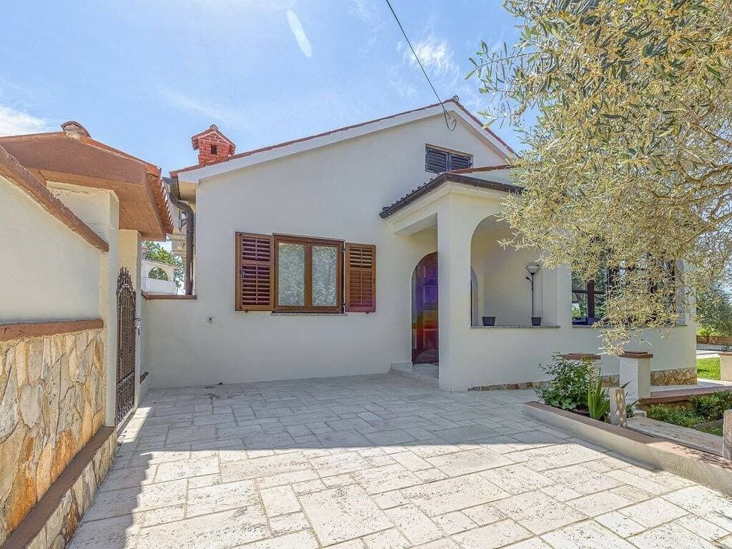 Foto 5 von 34: Agatta mit privatem Pool