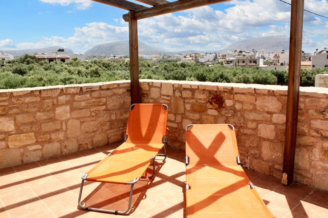 Foto 4 von 35: Charmantes Haus in Chersonissos mit Bergblick