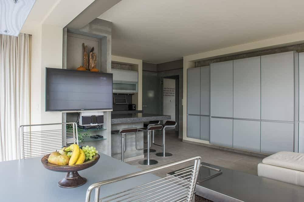 Foto 8 von 30: Luxus-Designer-Wohnung, direkt am Meer mit eigenem Garten und Parkplatz
