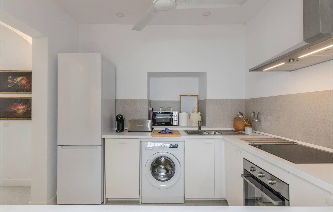 Foto 8 von 35: Gemütliche 120qm Wohnung | AC, Pool, Küche | Nähe Bar Goya & Carmona
