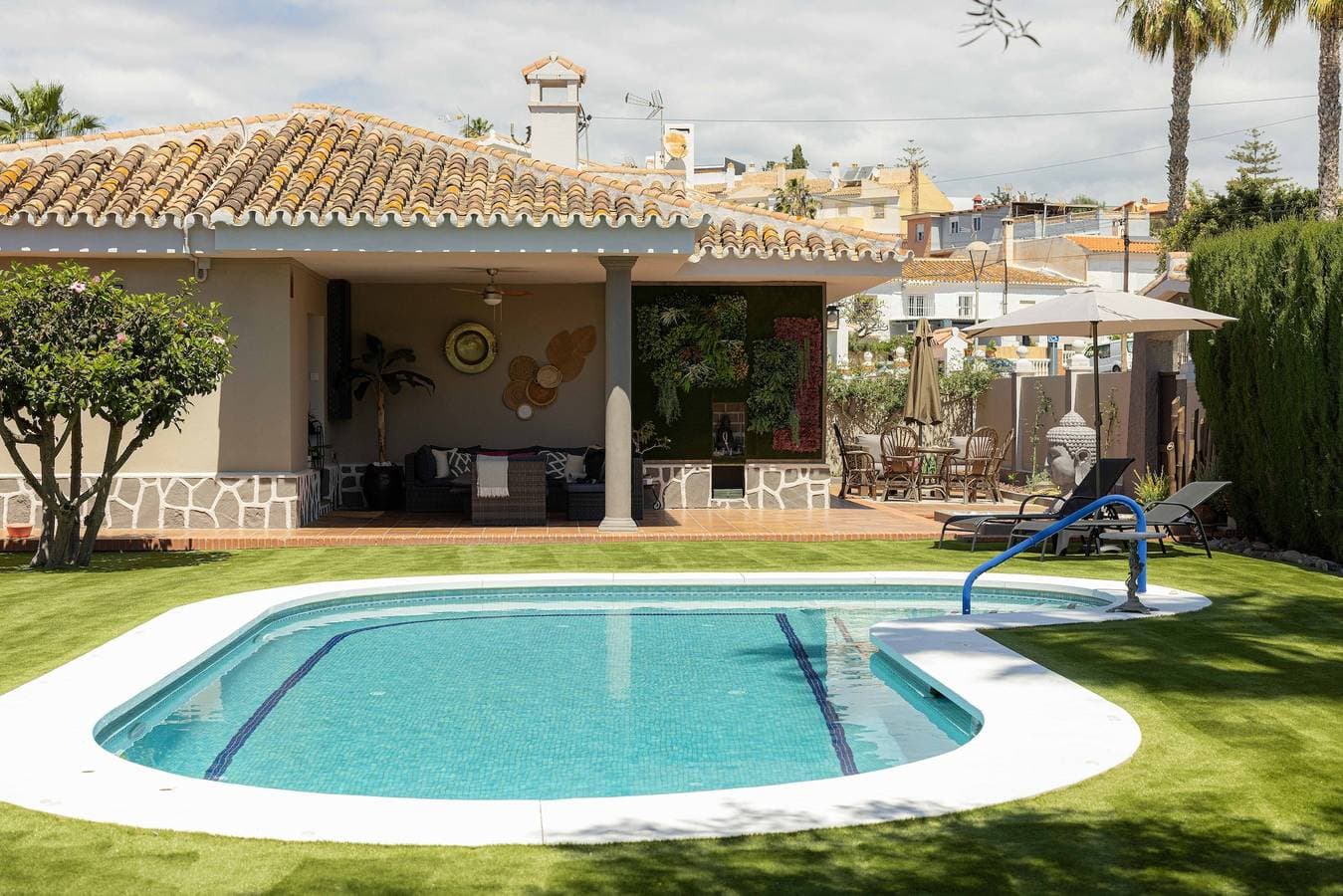 Foto 4 von 45: Villa 'Málaga Beach - Golf' mit privatem Pool, WLAN und Klimaanlage