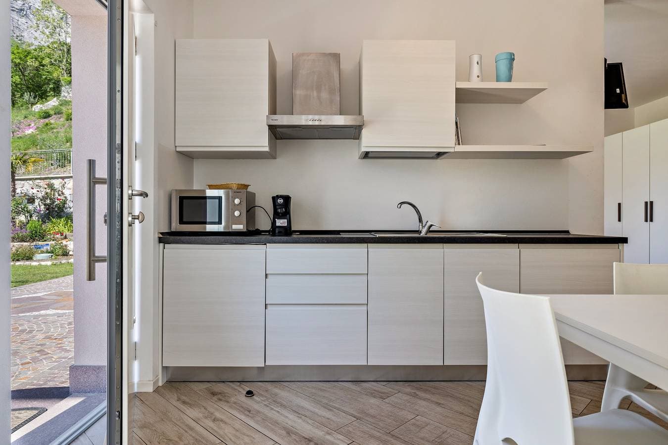 Foto 5 von 24: Studio „Monte Brento Gaggiolo 2“ mit Bergblick und privatem Garten