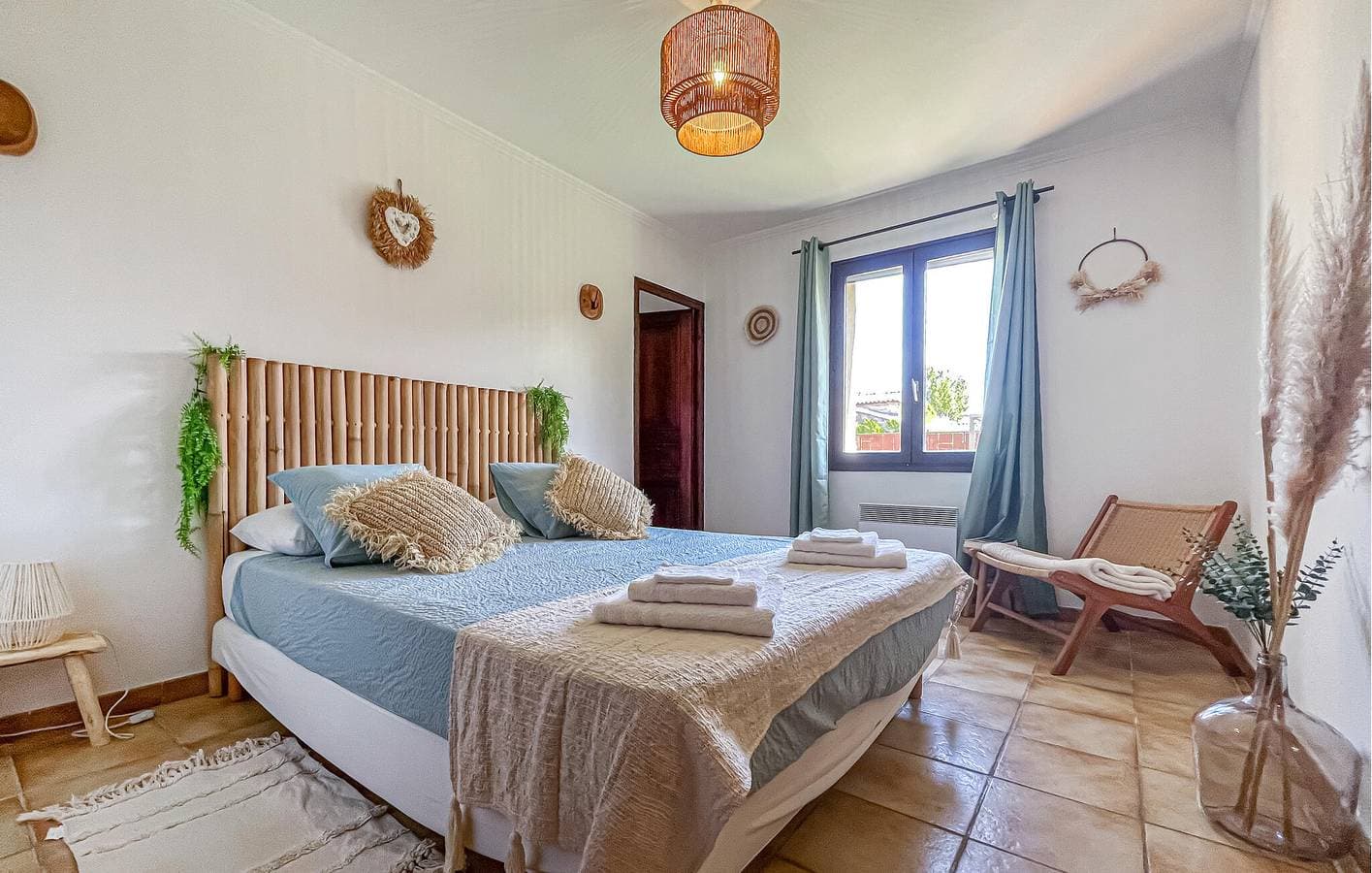 Foto 8 von 28: Geräumige Ferienwohnung mit Pool, WLAN und Terrasse in der Nähe von La Casa Pizza