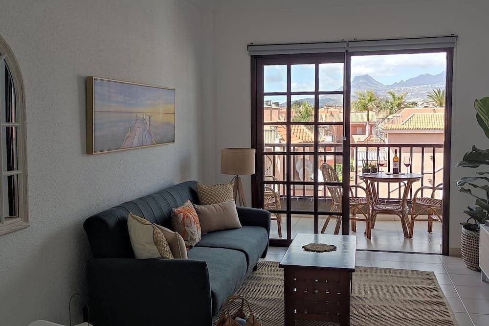Foto 3 von 12: Precioso Apartamento con Piscina Junto al mar