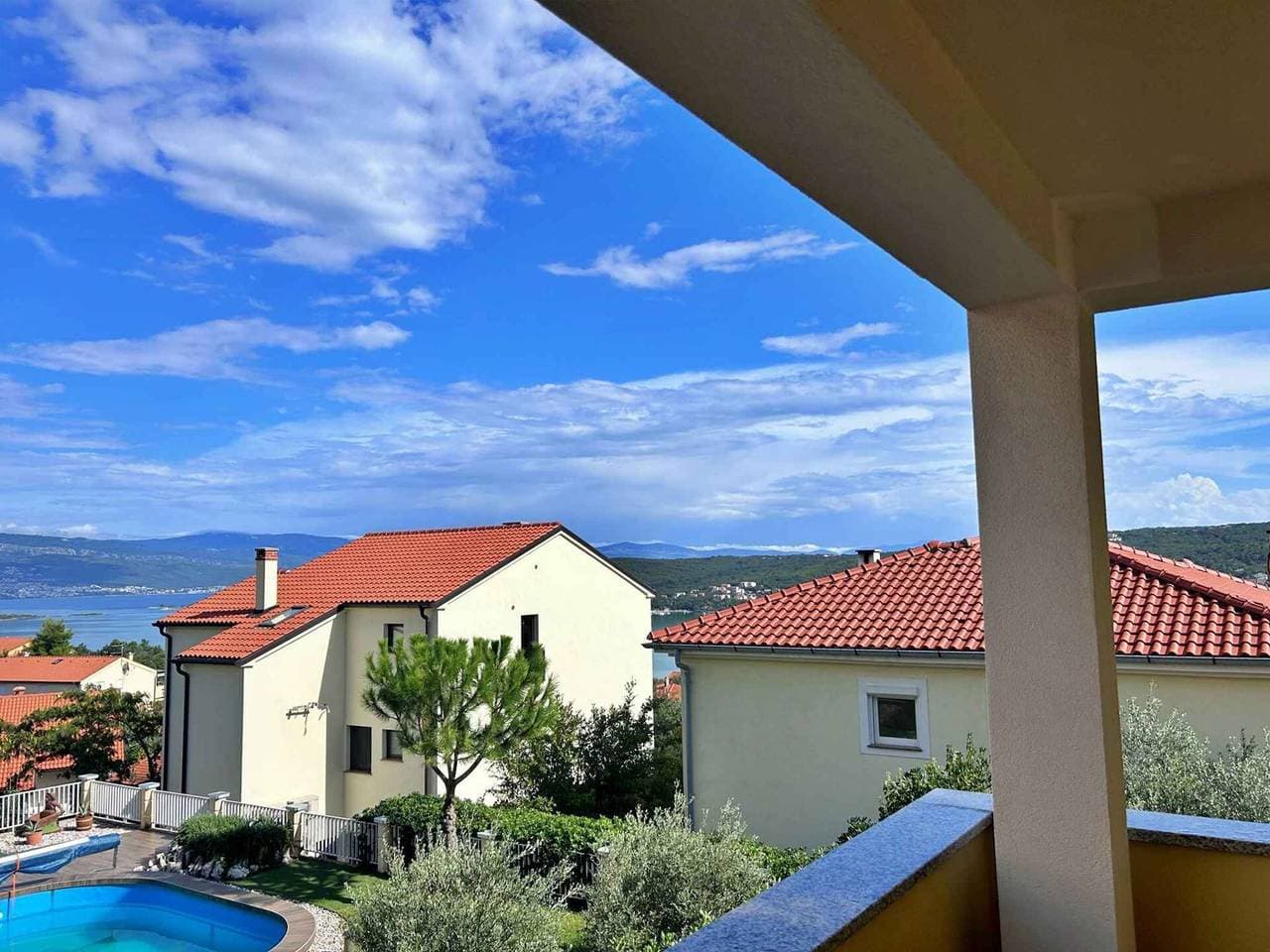 Foto 9 von 33: Ferienwohnung mit Balkon und Grillmöglichkeit