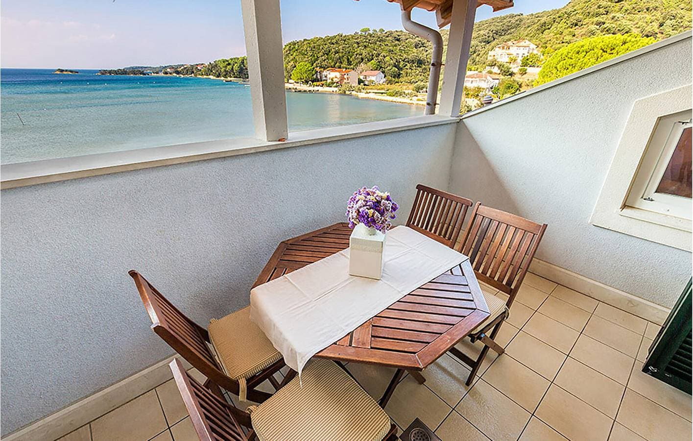 Foto 5 von 26: Charmante Ferienwohnung mit Pool, in der Nähe der Küste und von Restaurants