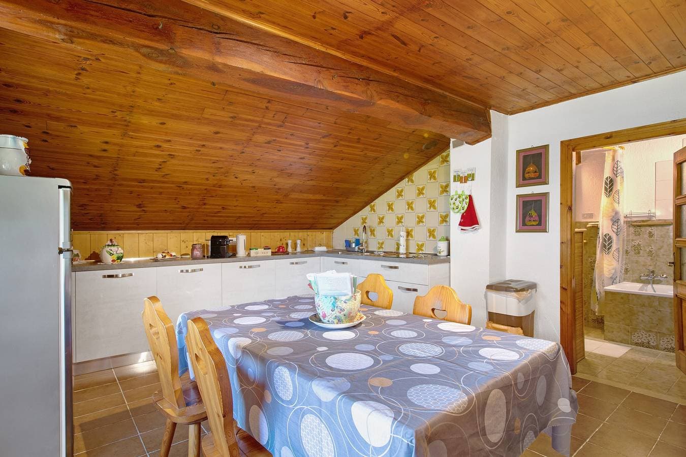 Foto 9 von 21: Ferienwohnung 'Emilia' mit Bergblick, privatem Garten und Wi-Fi