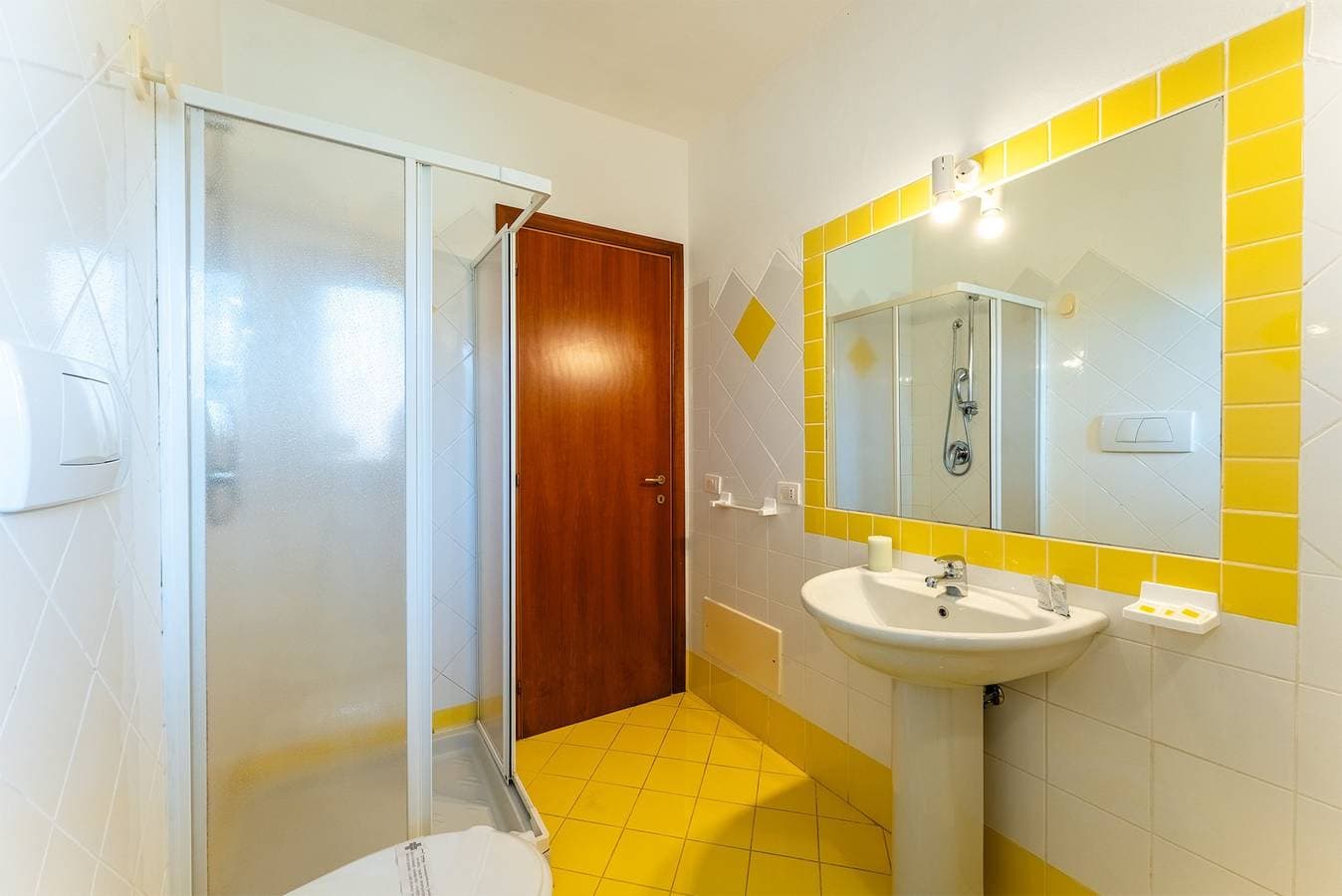 Foto 12 von 25: Elegantes Studio in einem sardischen Steinhaus