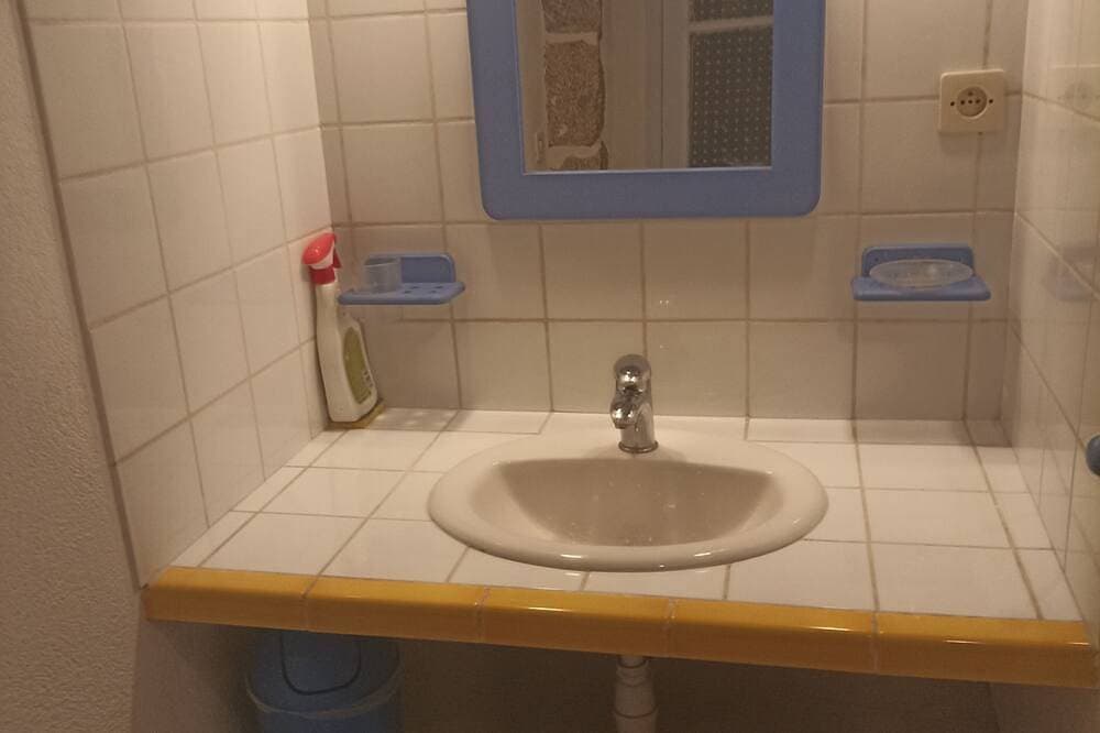 Foto 5 von 24: Ferienhaus \"Le Petit Riou\" in Sainte Marguerite Lafigère
