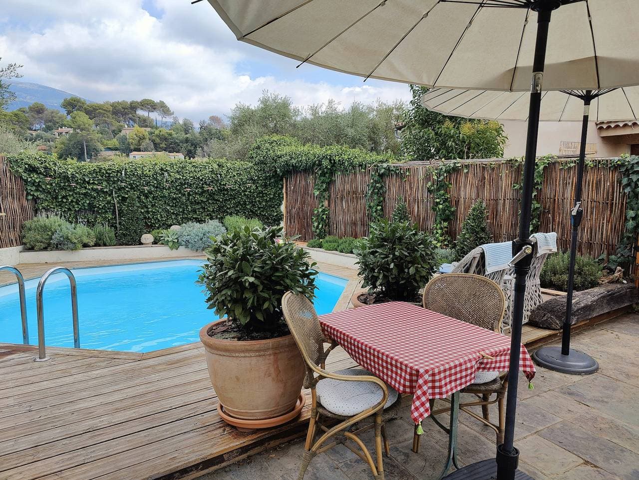Foto 2 von 22: Provenzalische Wohnung in der Nähe von Saint-Paul de Vence