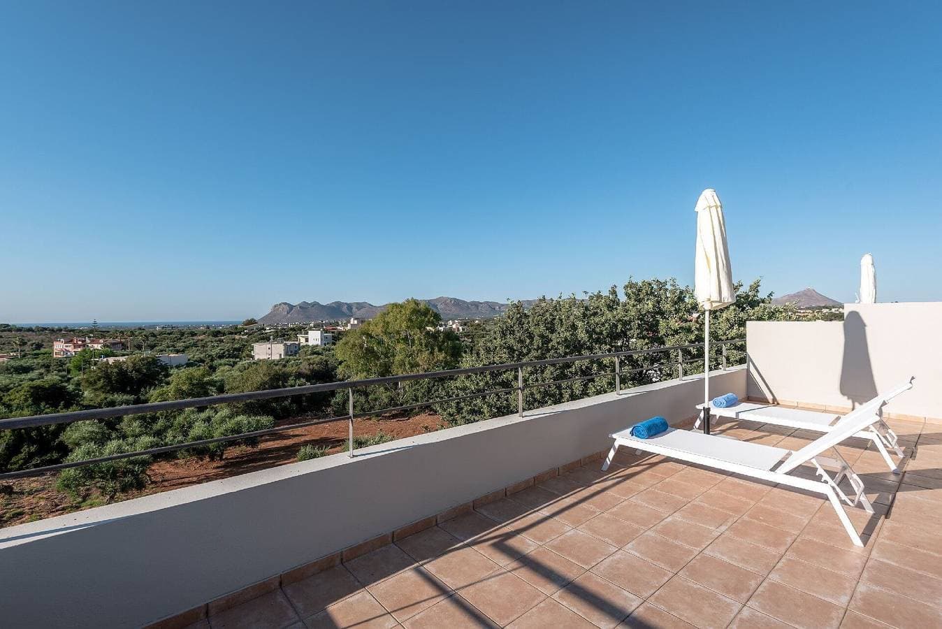 Foto 13 von 45: Ferienhaus für 5 Personen mit Terrasse