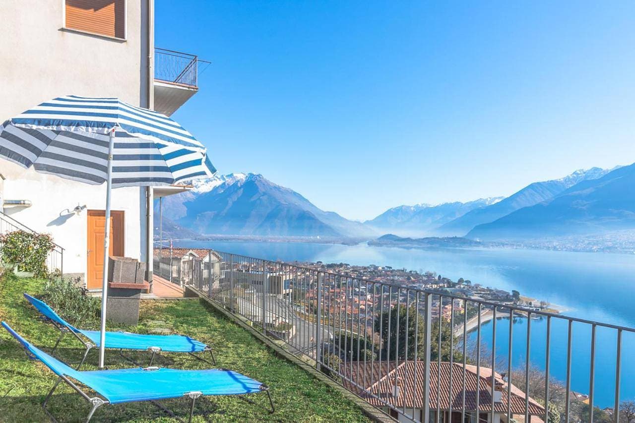 Foto 5 von 5: Apartment with Lake View