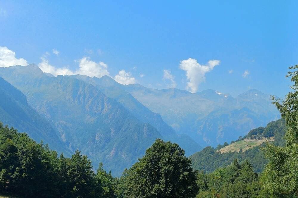 Foto 13 von 14: Charming mountain apartment ideal for couples. Nature and relaxation.