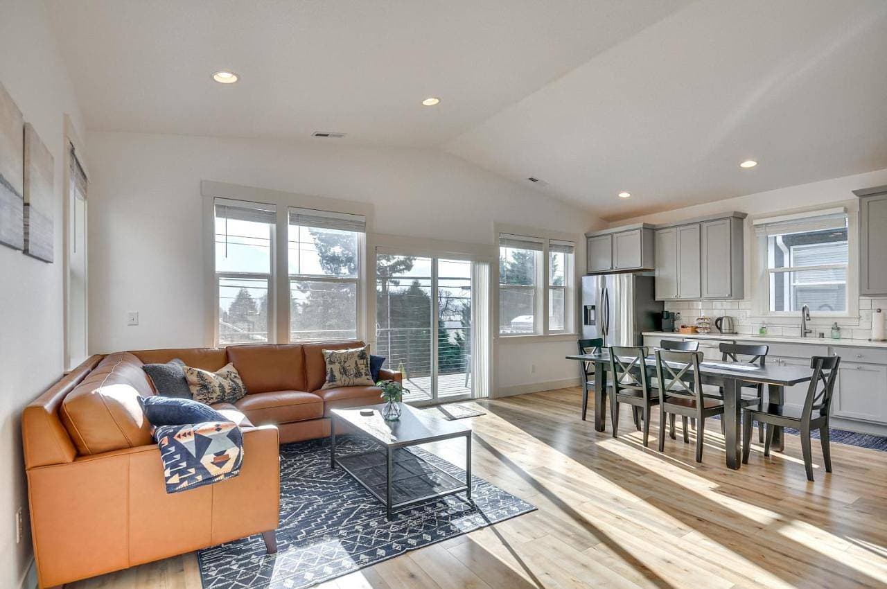 Stunning Stevenson Retreat w/ Mountain Views! 1