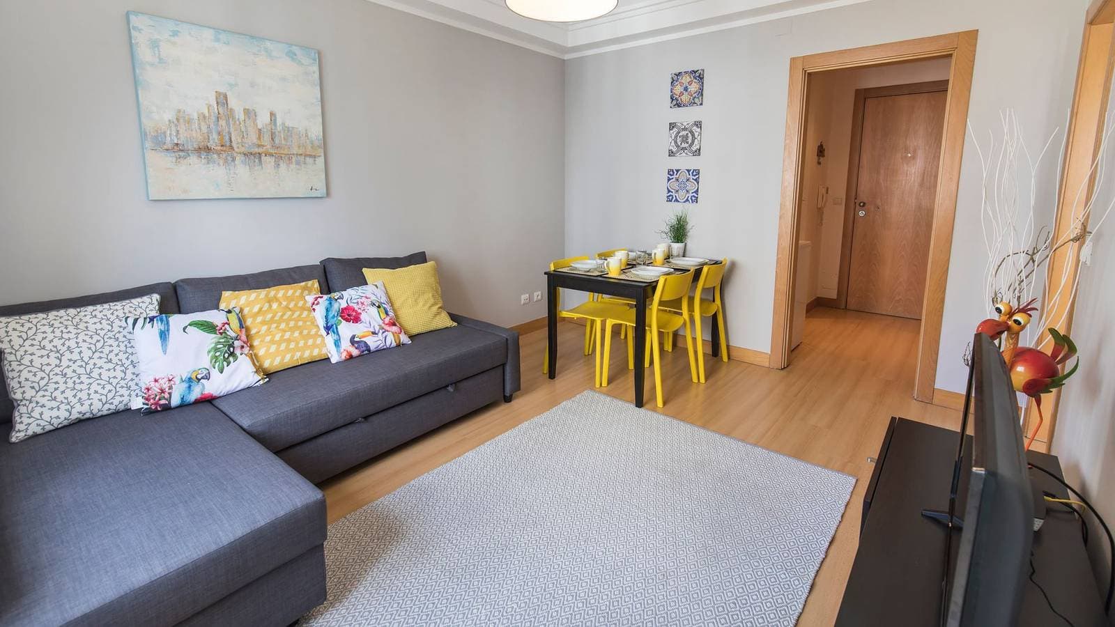 Foto 7 von 32: Charming Marquês Flat by LovelyStay
