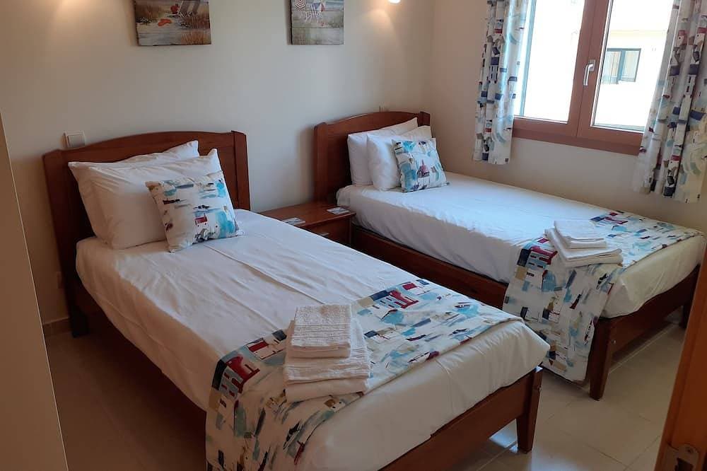 Foto 4 von 30: Luxusvilla auf dem 4 * Domus Iberica Komplex in Burgau