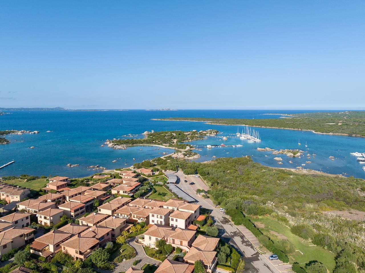 Foto 3 von 21: Golfo Aranci Apartments With Ac - Appartamento Rombo