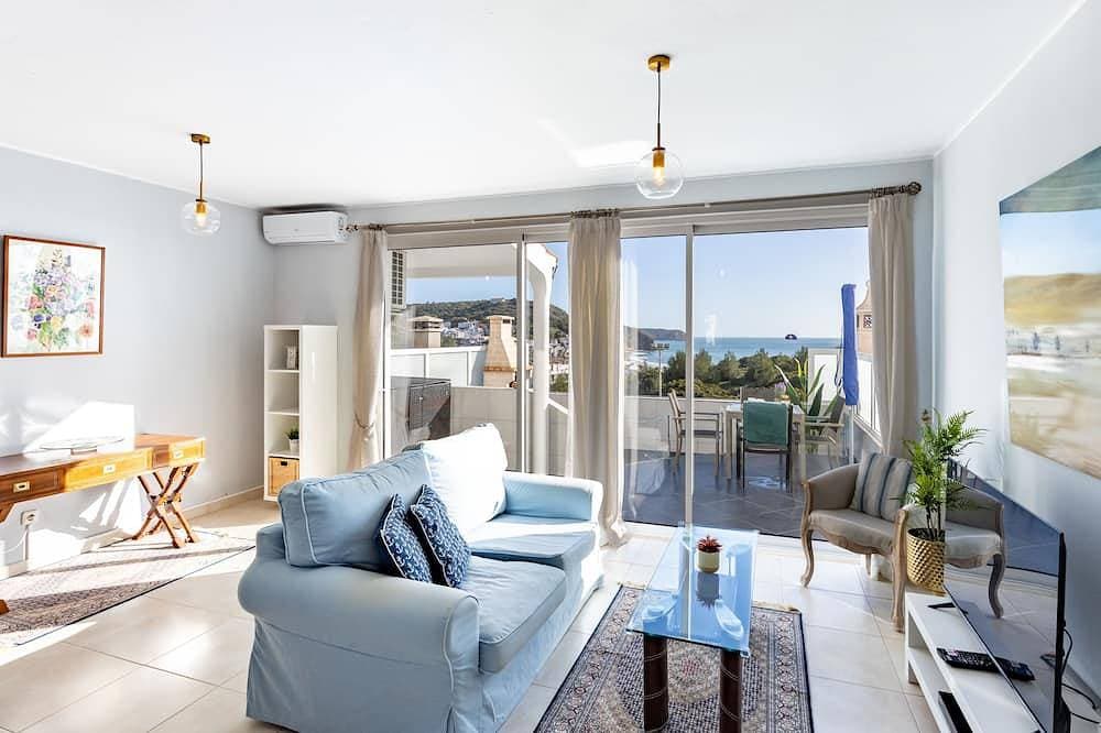 Bay View Townhouse 1