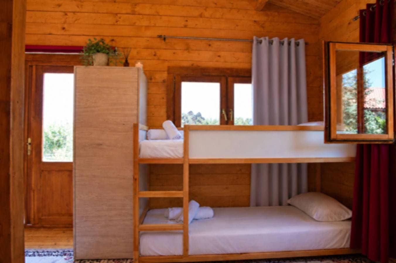 Foto 7 von 40: Studio für 4 Personen mit Balkon/Terrasse