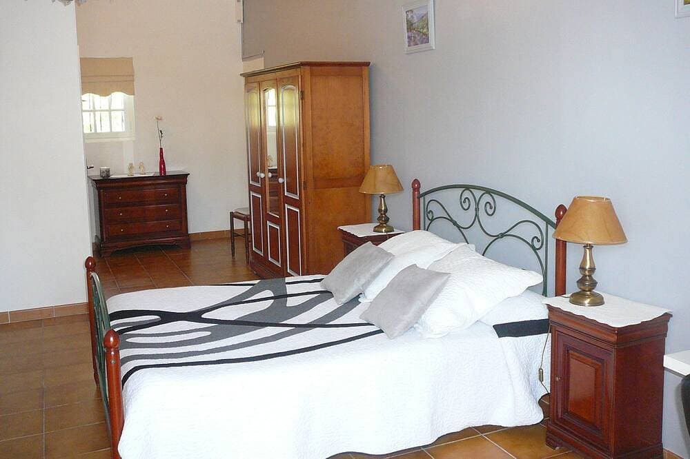 Foto 3 von 25: 2 Gästezimmer in Bastide in großem bewaldetem Park mit Schwimmbad, Schlafplätze für 6