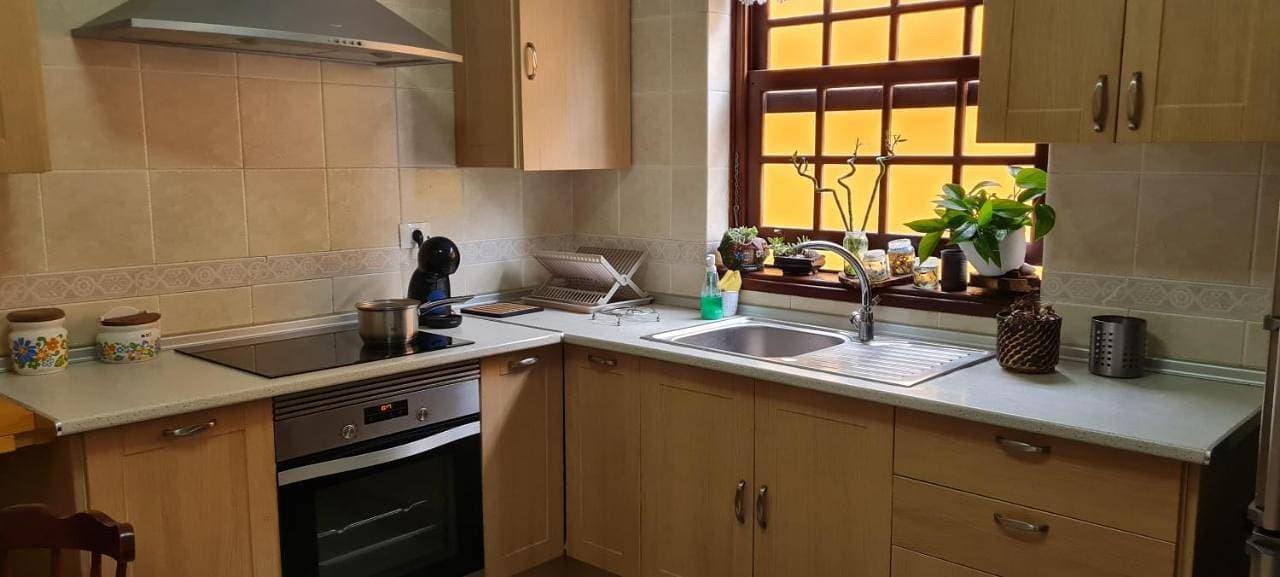 Foto 7 von 48: Three-Bedroom House