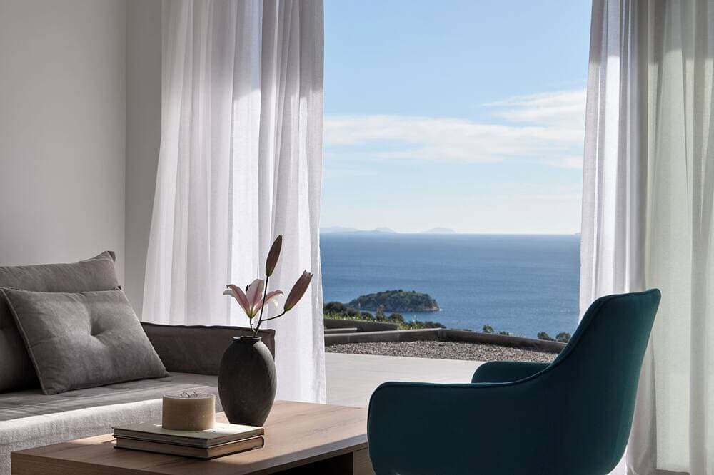Nisis I – Serene Luxury with Sea View 1