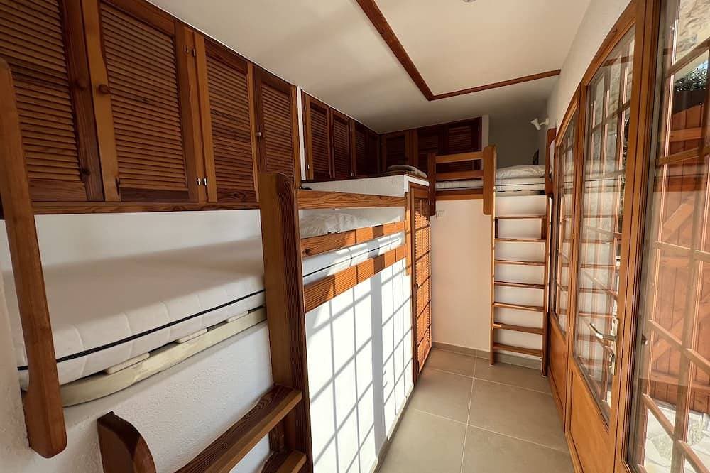 Foto 8 von 30: Villa mit Klimaanlage, sehr ruhig, Meerblick, Schwimmbad, 10 Personen
