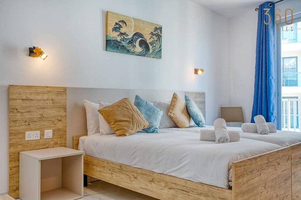 Foto 2 von 22: Beautiful seafront 1Br home w/comfy bed, AC & WIFI