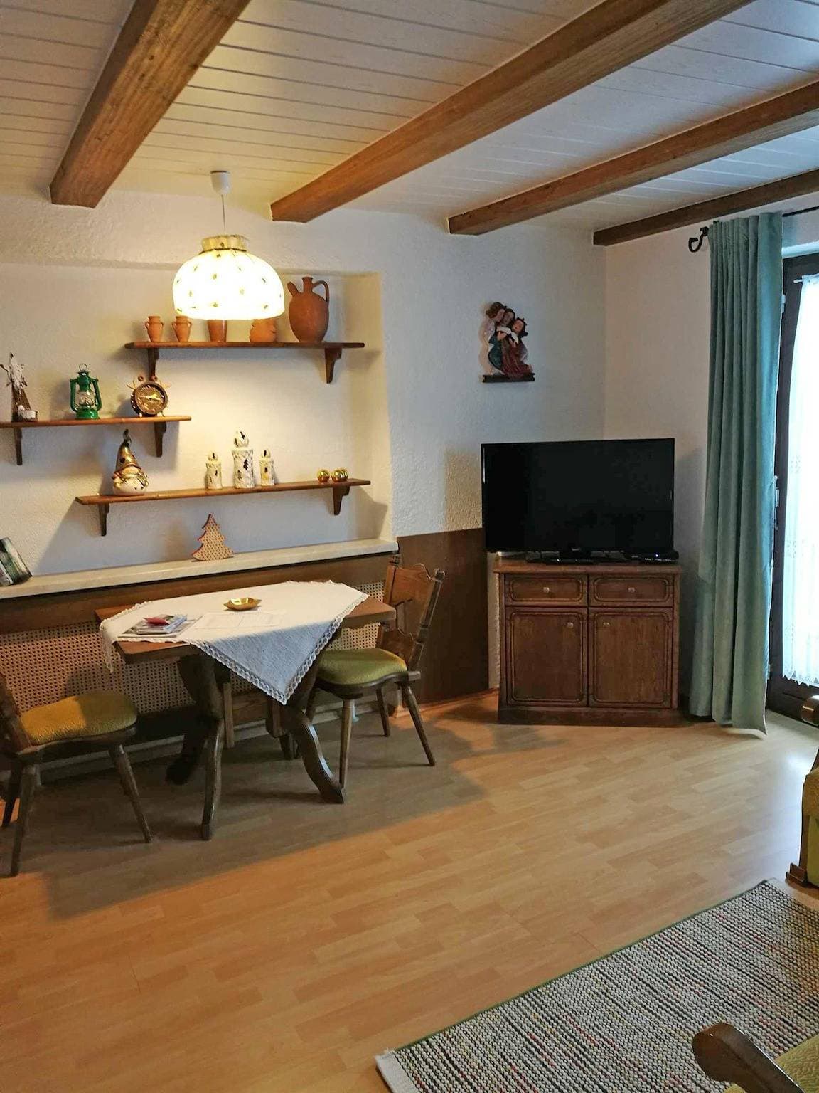 Foto 3 von 8: Appartement 2