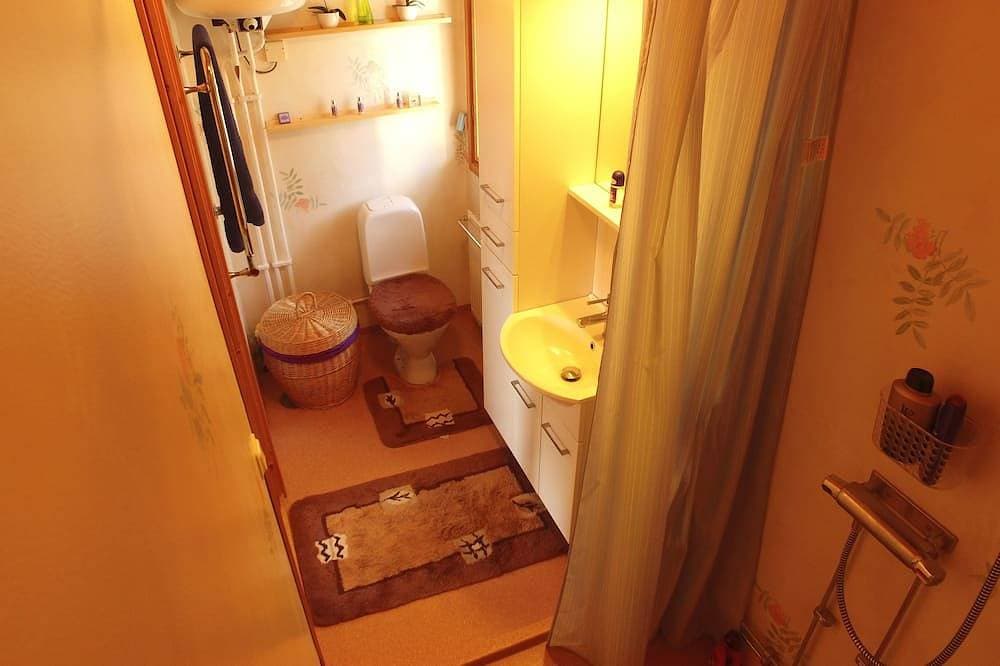 Foto 5 von 22: Ferienhaus Tived - direkt am See, Sauna, Boot, Badezuber