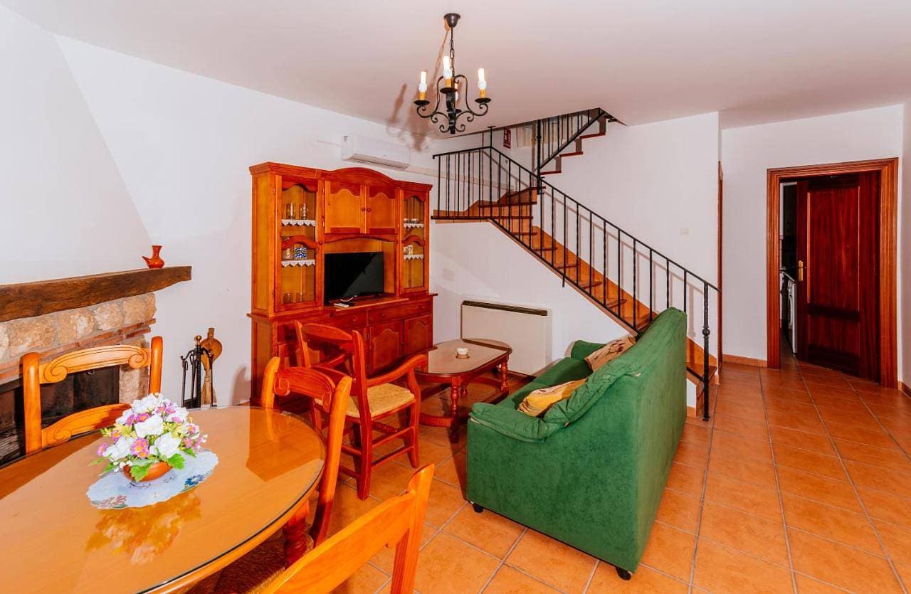 Foto 4 von 15: Two-Bedroom House