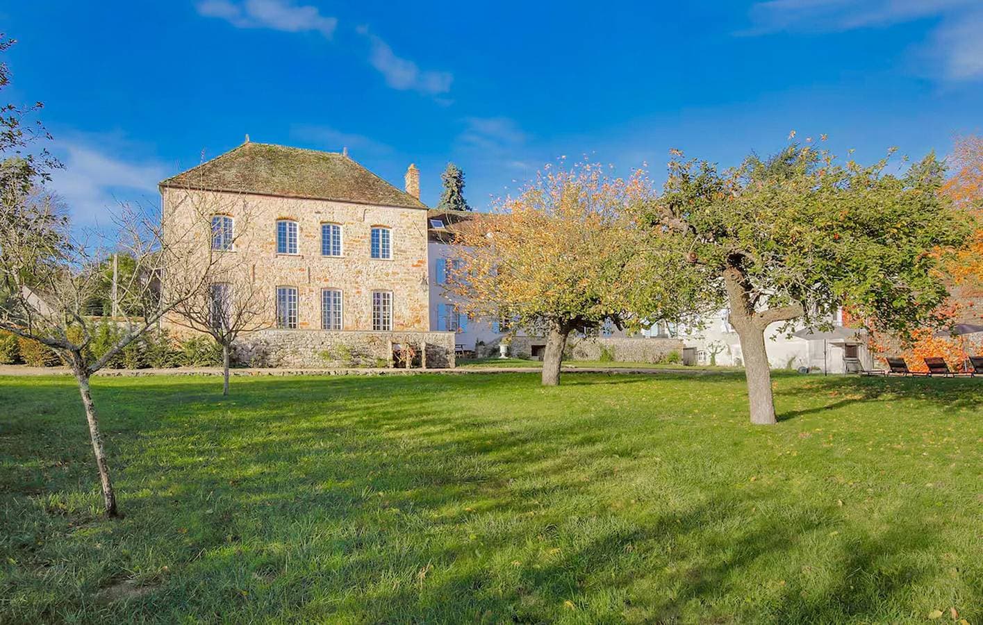 Villecerf Apartment mit Pool, Parkplatz und WLAN 1