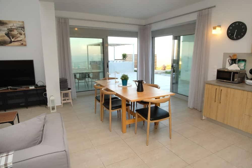 Foto 10 von 30: Eva Villas East, mit privatem Pool und Panoramablick auf das Meer