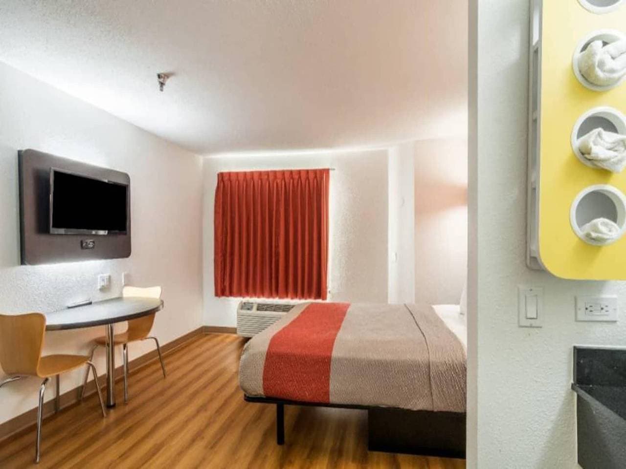 Foto 7 von 30: 1 Queensize-Bett | Nichtraucherzimmer