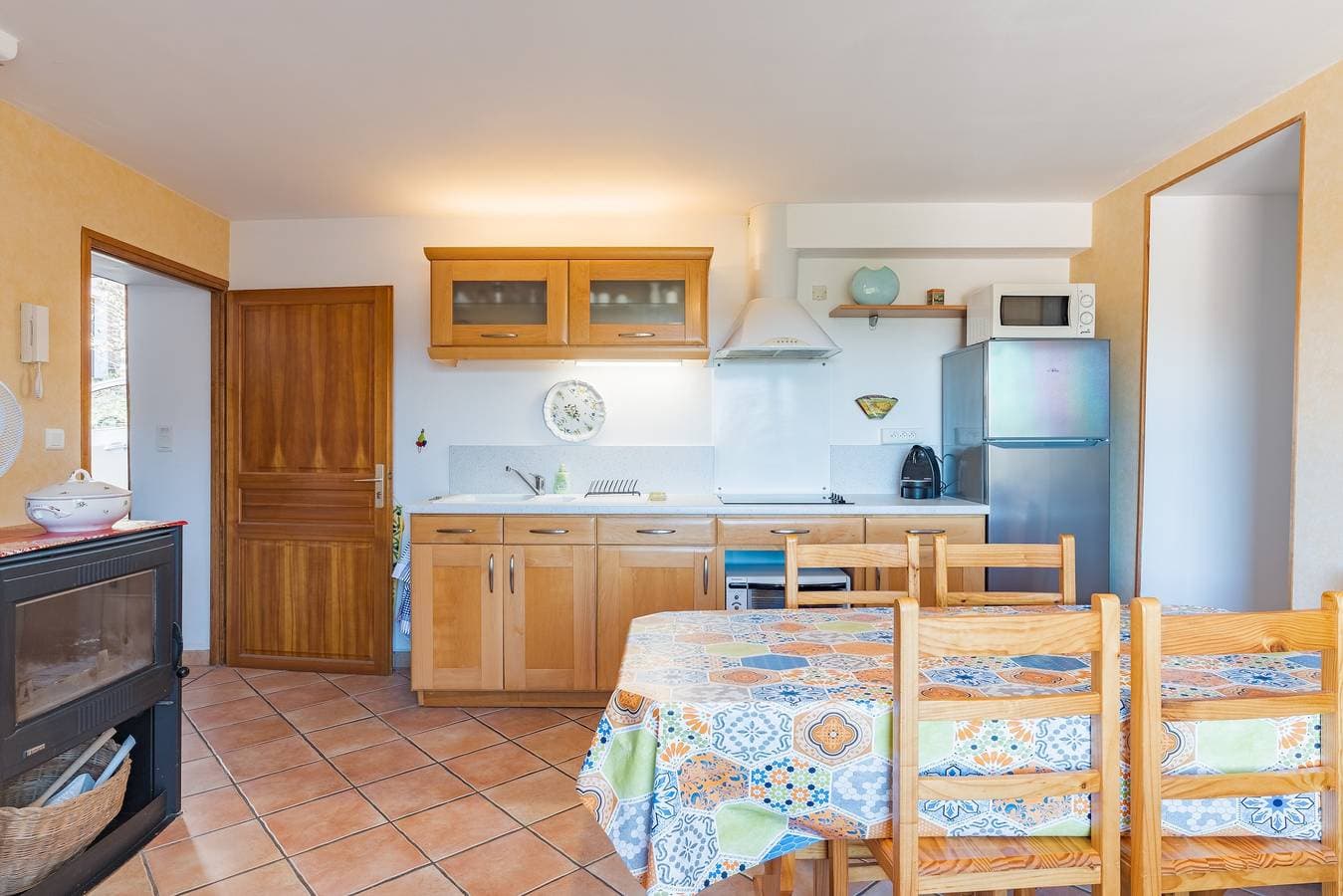 Foto 4 von 20: L'amourié, Erdgeschoss, Ferienwohnung für 4 Personen mit Seeblick