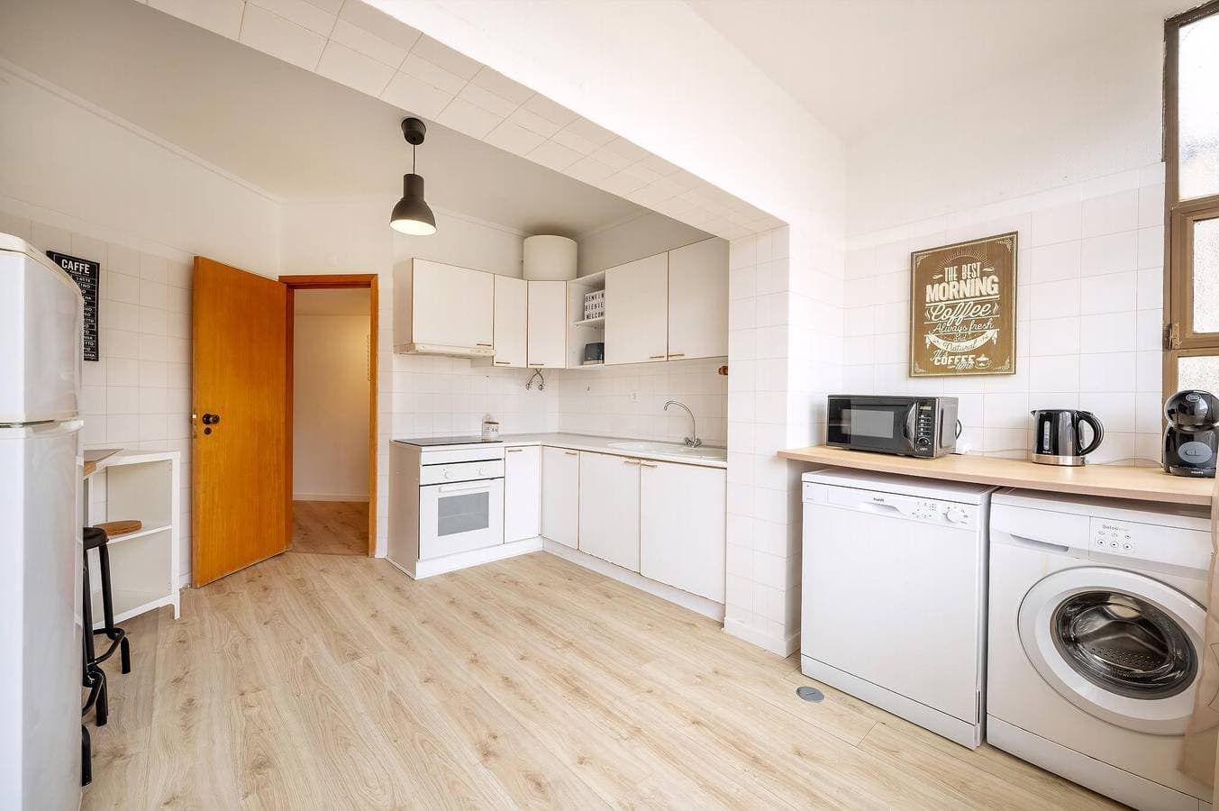 Foto 7 von 31: Ferienwohnung für 4 Personen mit Terrasse