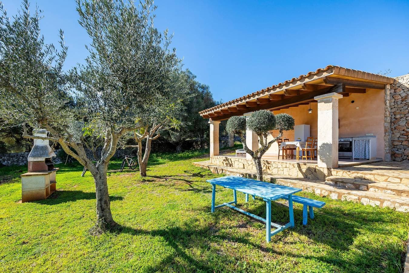 Foto 3 von 27: Finca 'Can Pascual' mit Bergblick, privatem Pool und Wi-Fi