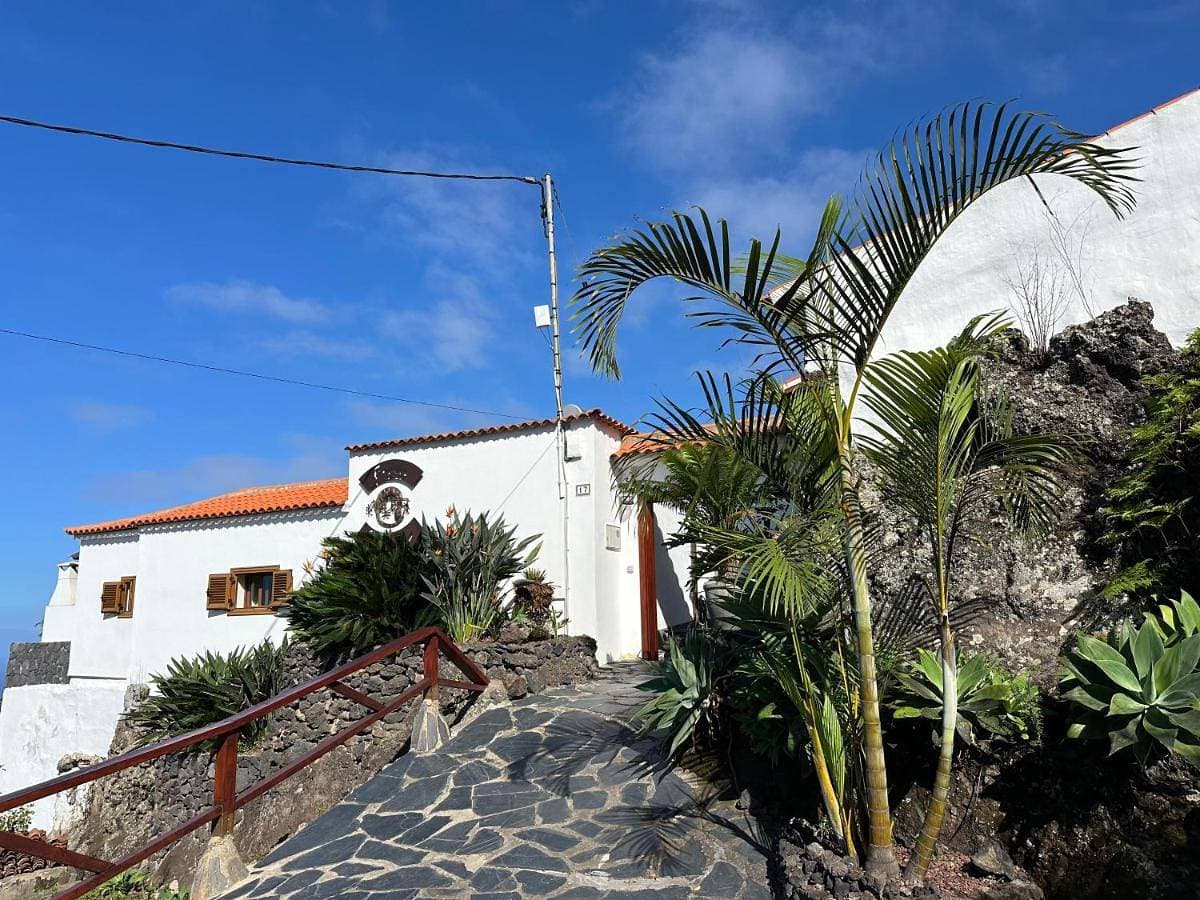 Finca La Hoya 1-Tradition trifft Moderne- Meerblick, Pool & Wintergarten-2 Personen 1