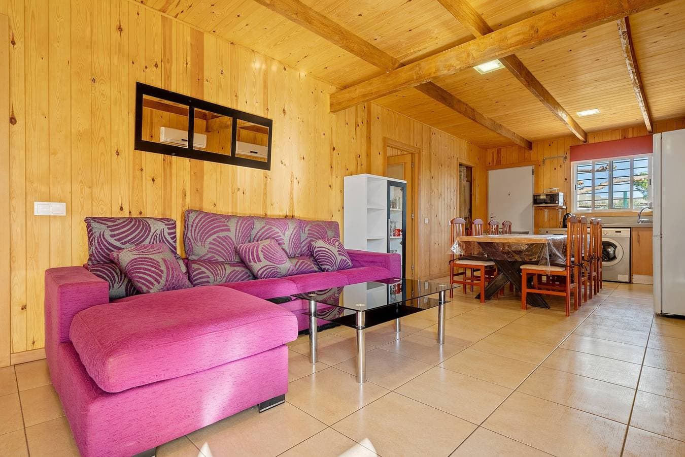 Foto 6 von 38: Ferienhaus "Delta" mit Gemeinschaftspool, Garten und WLAN