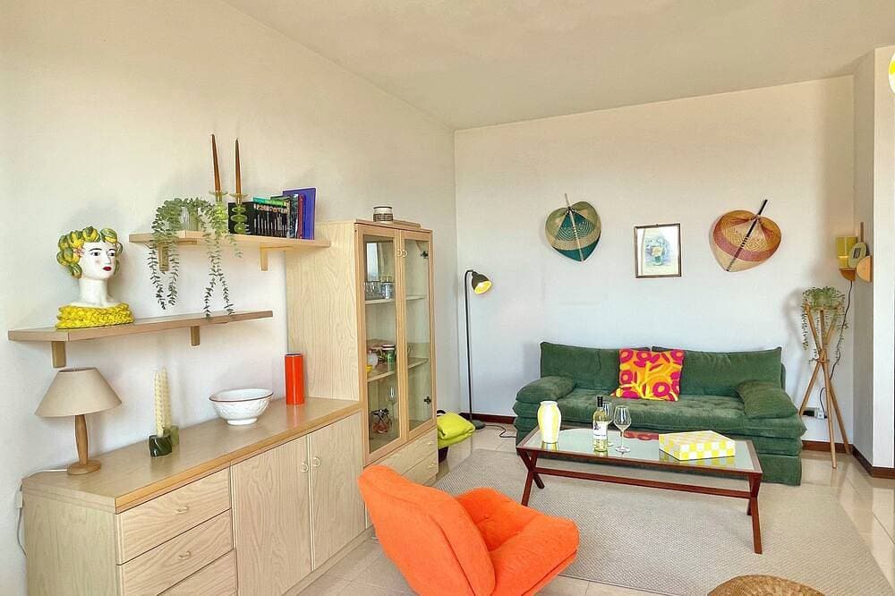 Foto 12 von 30: D1Mora Oleandro apartment with terrace Lake View in central area in Tignale