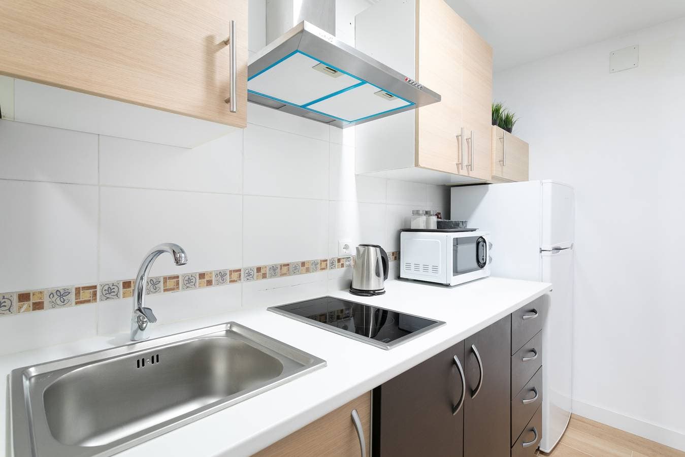 Foto 8 von 22: Ferienwohnung 'Apartaestudio Centrico En Alicante' mit Balkon und Wi-Fi