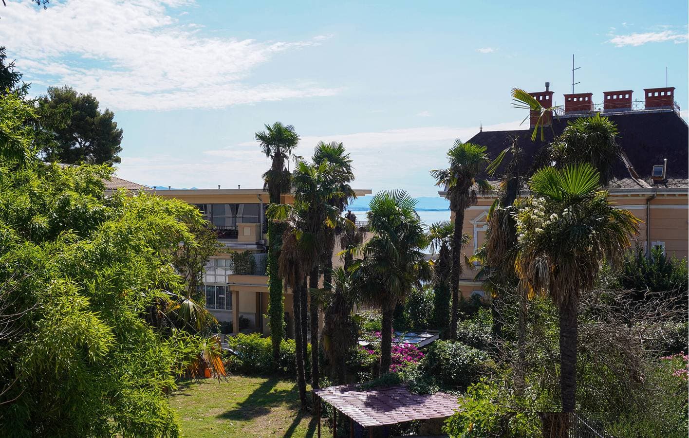 Foto 3 von 18: Gemütliche Ferienwohnung mit Meerblick, WLAN, Klimaanlage und Garten – 800 m vom Strand entfernt