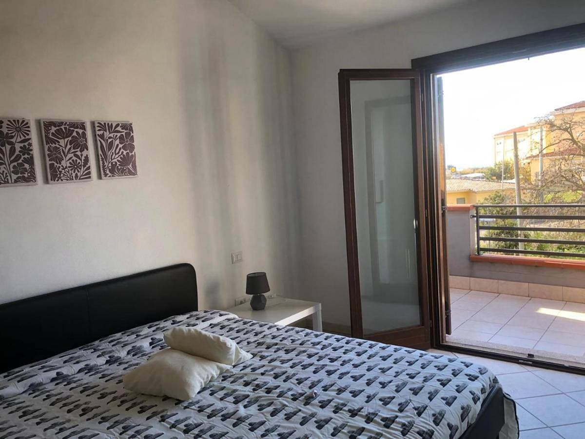 Foto 5 von 23: Two-Bedroom Apartment