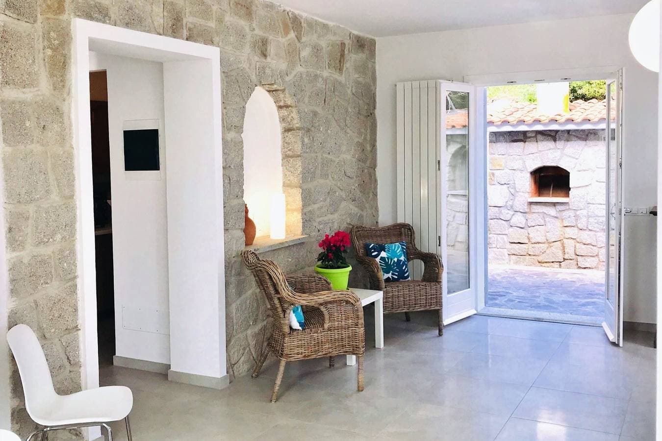 Foto 10 von 42: Villa für 6 Personen mit Garten
