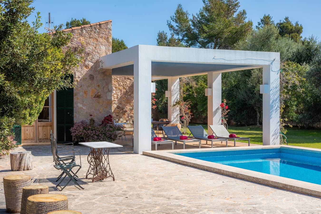 Foto 7 von 34: Traumhafte Finca mit WLAN, Pool, Garten, und Terrasse; Parkplätze vorhanden