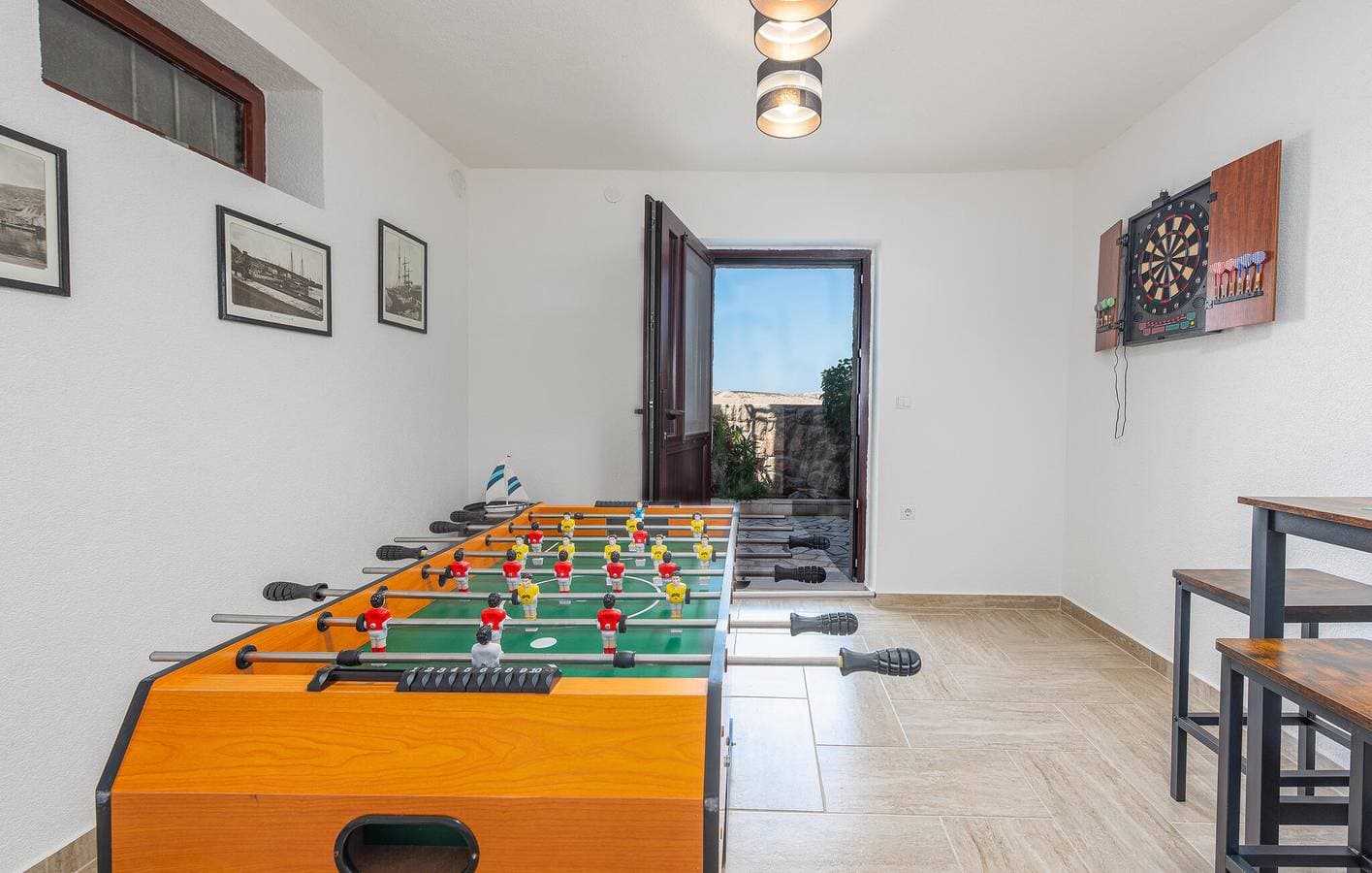 Foto 11 von 45: Urlaub am Meer: Apartment mit Meerblick, Terrasse, Parkplatz und WLAN