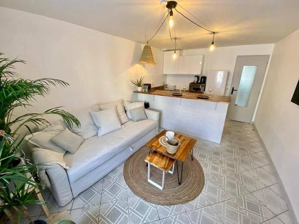 La Cascade verte /Appartement /jardin /parking 1