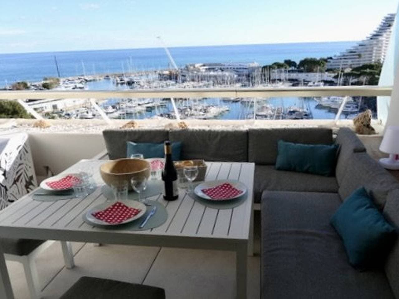 Foto 5 von 16: Klimatisiertes Studio mit Meerblick, 2-4 Personen, optionales Parken in Villeneuve-Loubet Strand