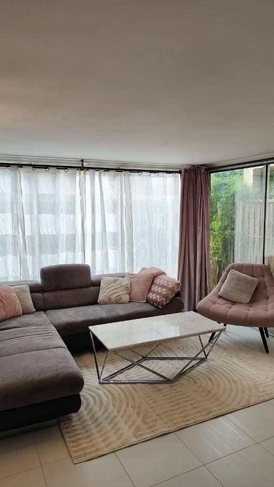 Foto 6 von 14: Two-Bedroom Apartment